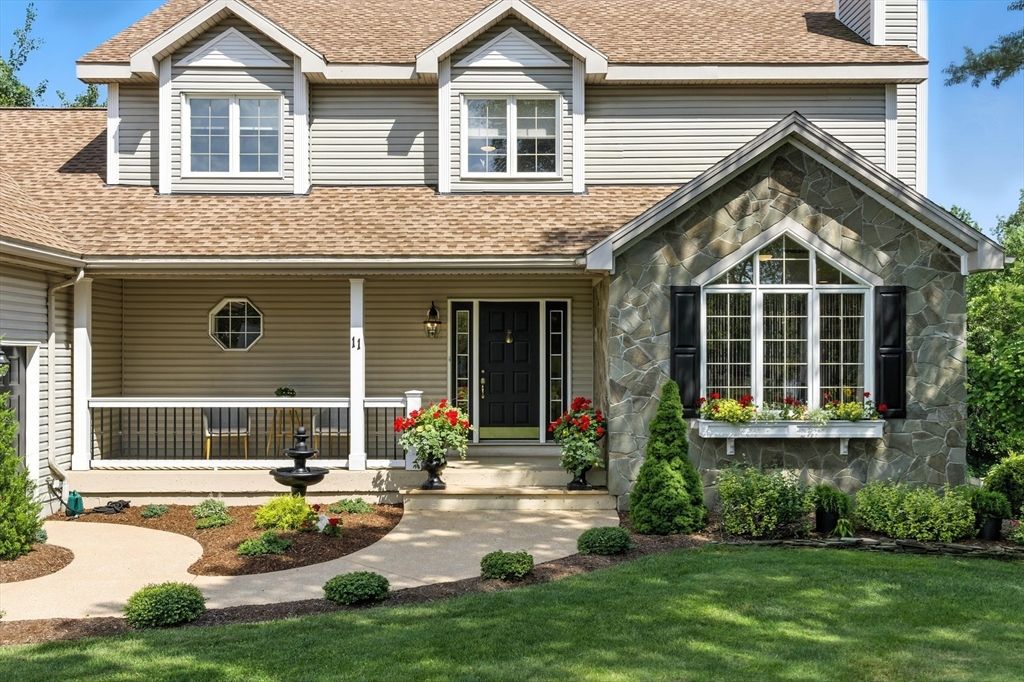 Exterior, Facade, American Craftsman