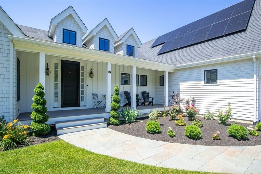 Exterior, Facade, Solar Panels, Cape Cod