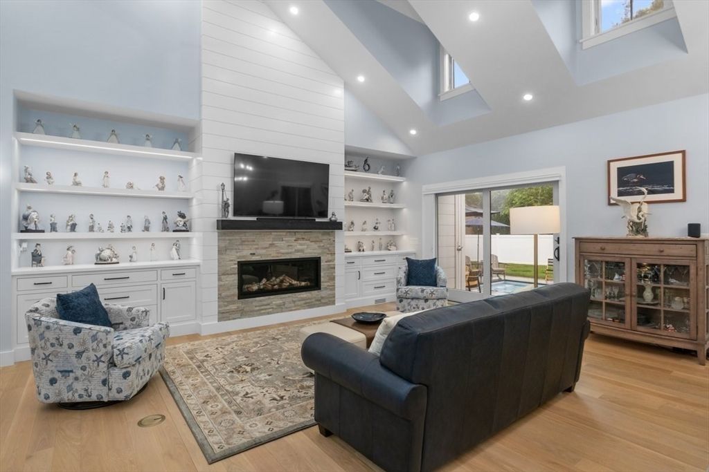 Fireplace, Interior, Living room, Recessed Lighting, Wood Texture Flooring