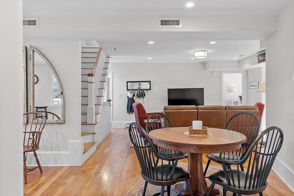 Dining room, Interior, Recessed Lighting, Wood Texture Flooring