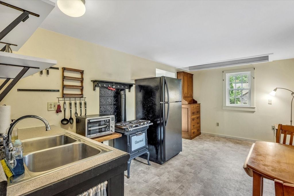 Interior, Kitchen