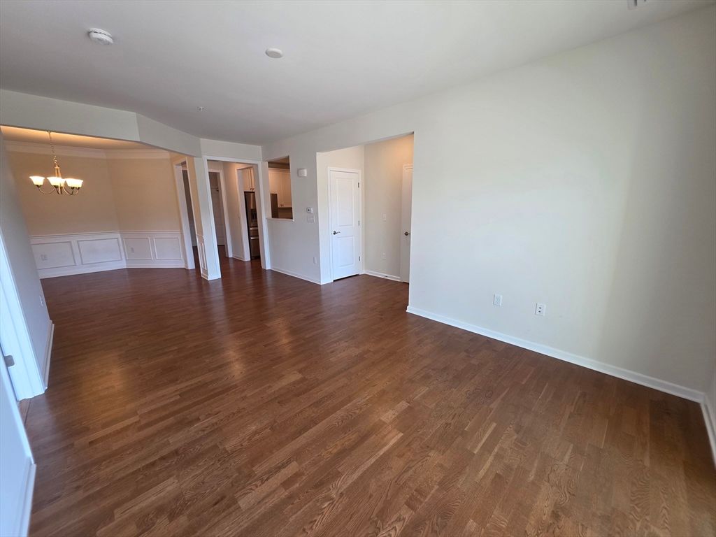 Chandelier, Empty room, Interior, Wood Texture Flooring