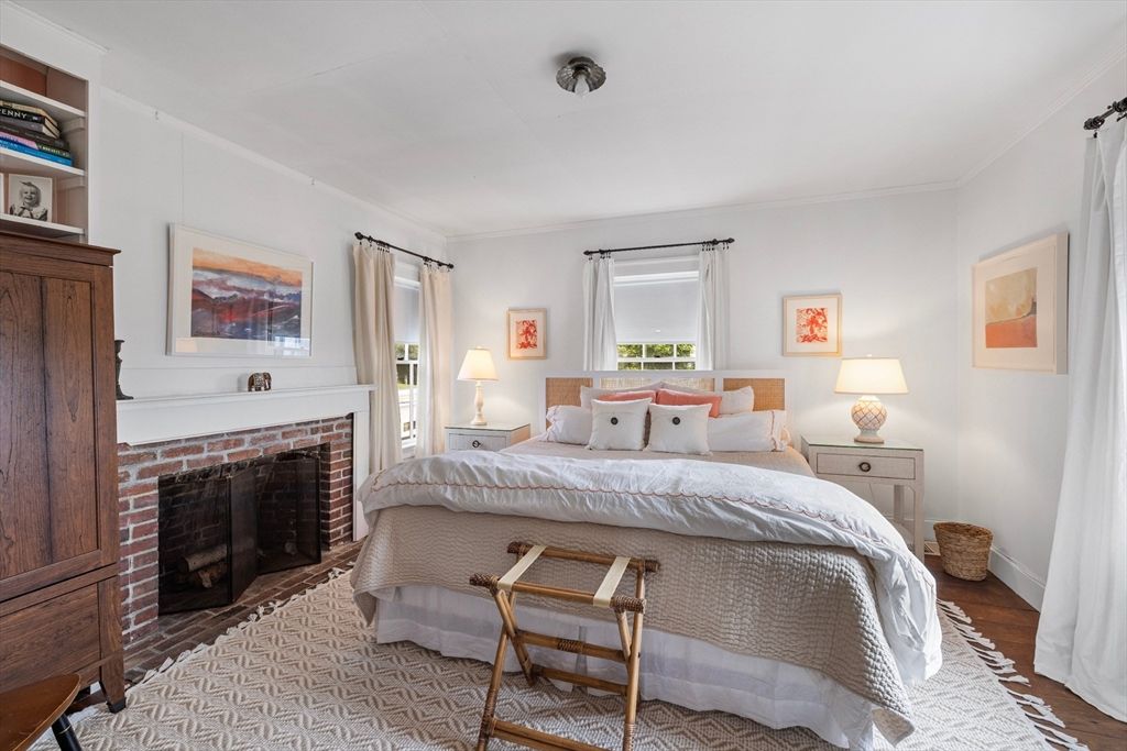 Bedroom, Fireplace, Interior, Wood Texture Flooring