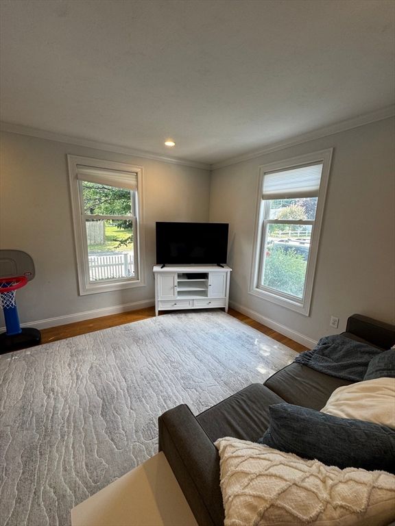 Bedroom, Fitness Equipment, Interior, Recessed Lighting