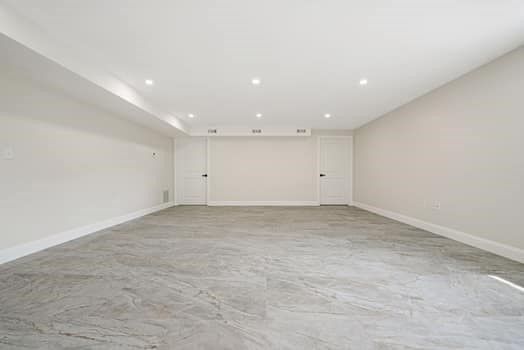 Empty room, Interior, Marble, Recessed Lighting