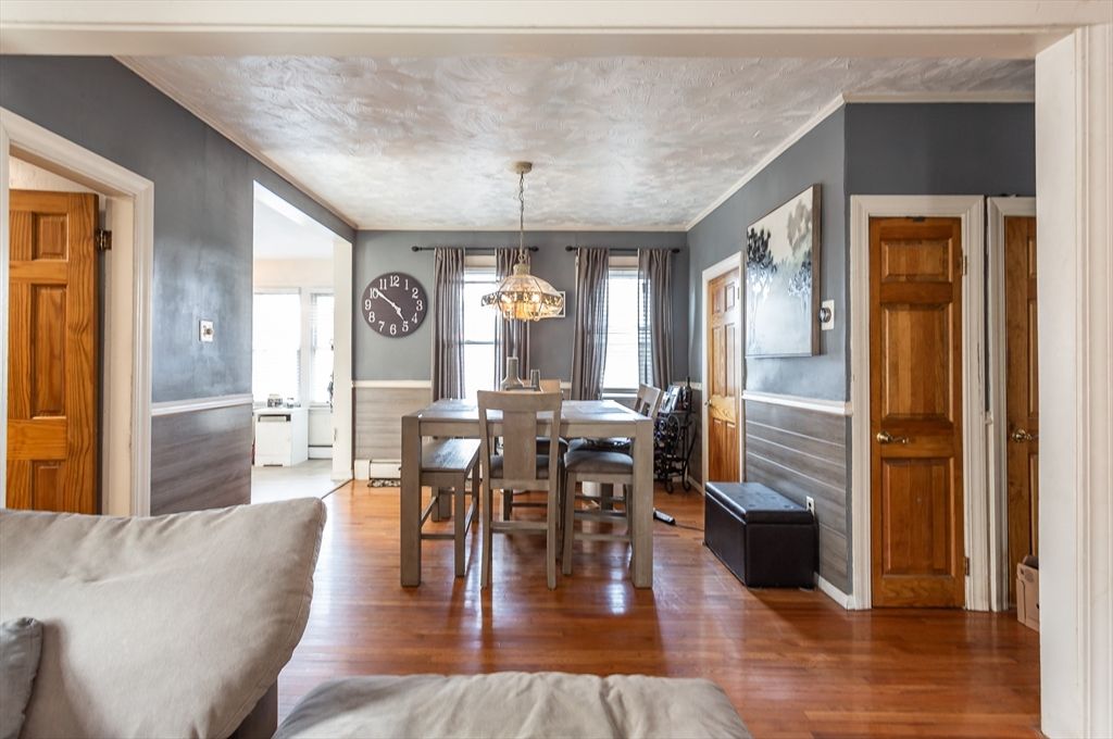 Chandelier, Dining room, Interior, Wood Texture Flooring