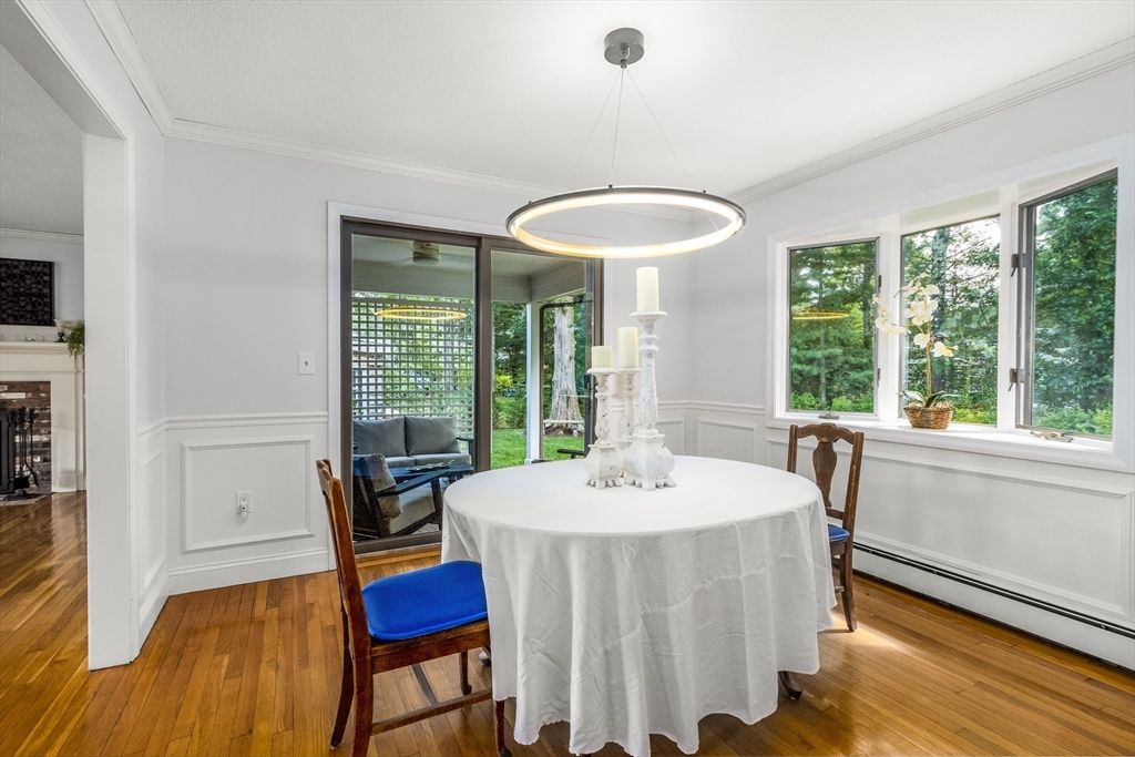 Dining room, Interior, Pendant Lights, Wood Texture Flooring