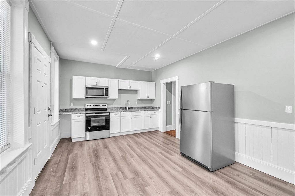 Interior, Kitchen, Recessed Lighting, Stainless Steel Appliances, Wood Texture Flooring