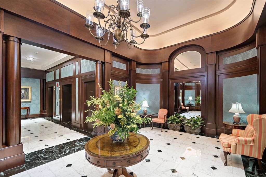 Chandelier, Interior, Marble
