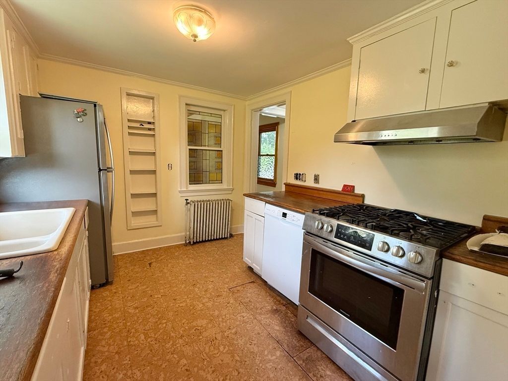 Interior, Kitchen, Stainless Steel Appliances