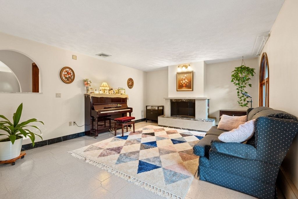 Fireplace, Interior, Piano
