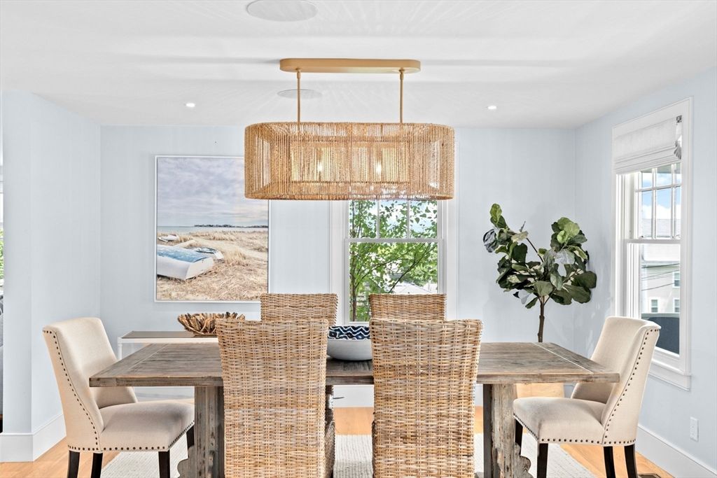 Dining room, Interior, Recessed Lighting, Wood Texture Flooring