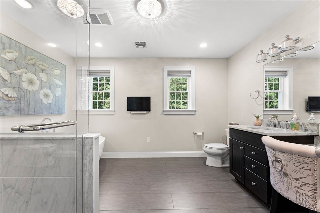 Bathroom, Interior, Recessed Lighting