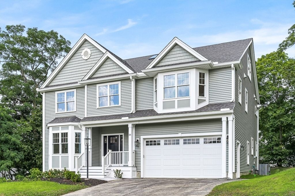 Attached, Exterior, Facade, Farmhouse