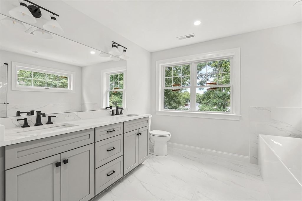 Bathroom, Dual Sink Vanities, Interior, Marble, Recessed Lighting