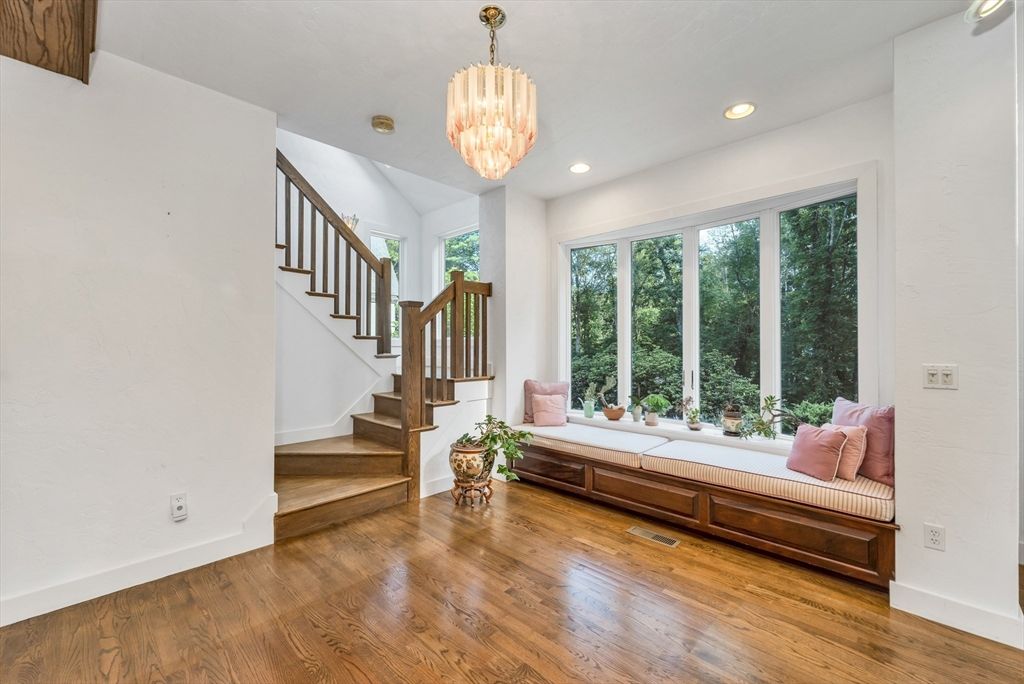 Chandelier, Interior, Recessed Lighting, Wood Texture Flooring