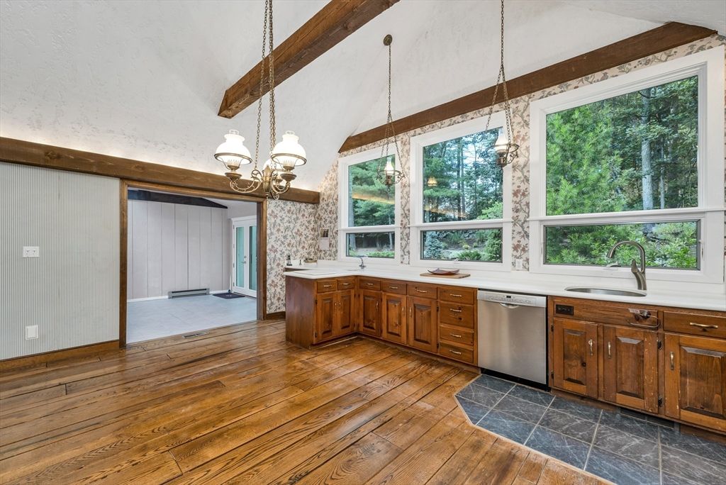 Chandelier, Interior, Kitchen, Pendant Lights, Stainless Steel Appliances, Wooden Beams, Wood Texture Flooring