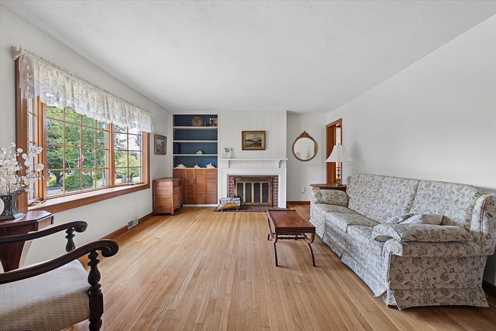Fireplace, Interior, Living room, Wood Texture Flooring