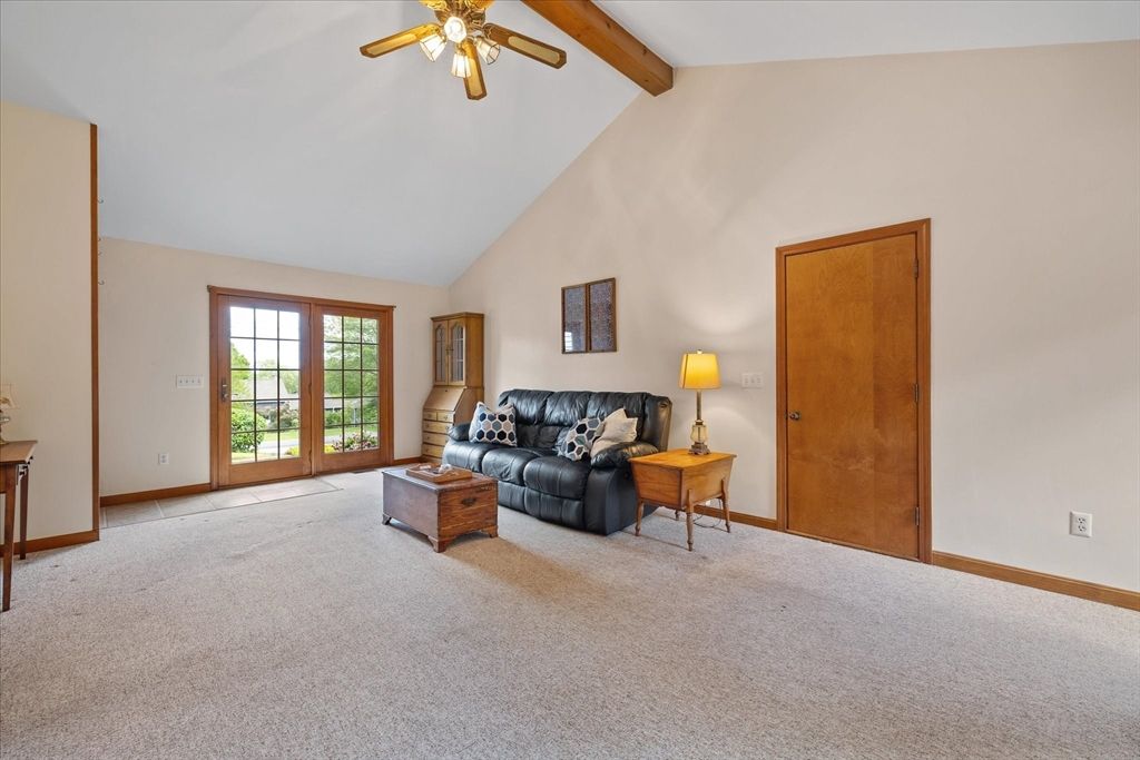 Interior, Wooden Beams