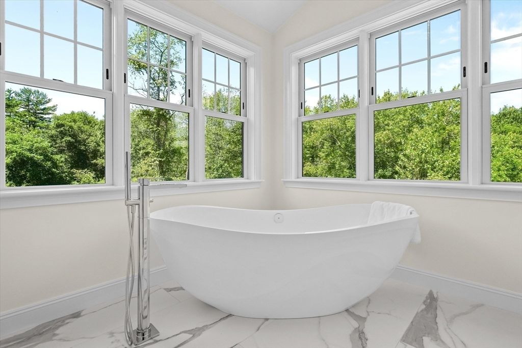 Bathroom, Free Standing Baths, Interior, Marble