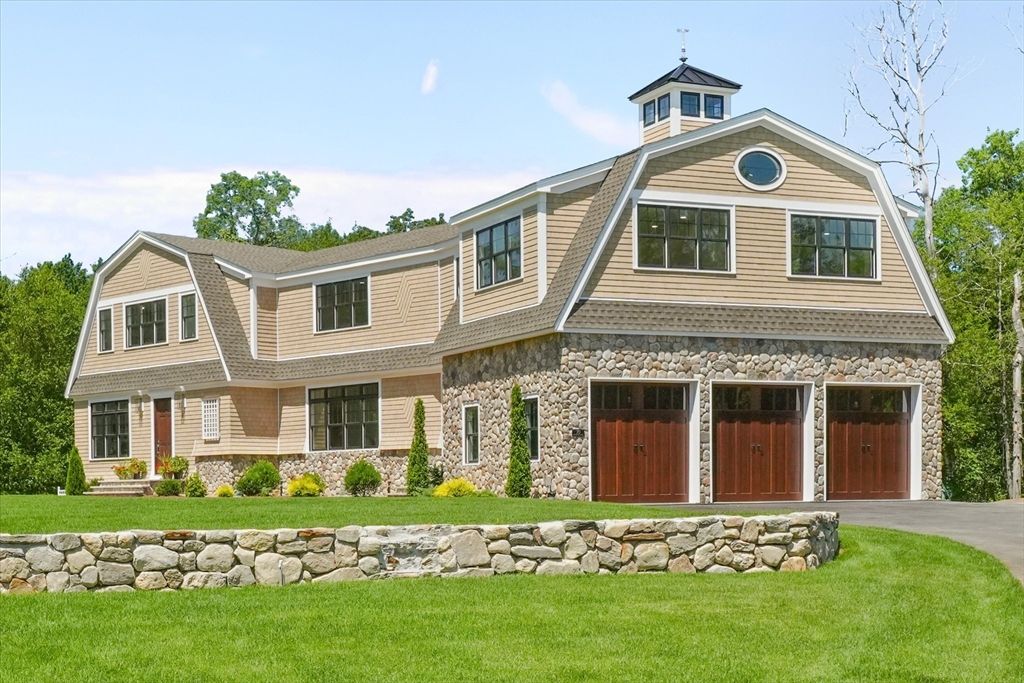 Attached, Exterior, Facade, Brick Facade, Farmhouse