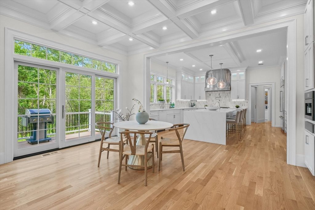 Dining room, Interior, Kitchen, Pendant Lights, Recessed Lighting, Wood Texture Flooring