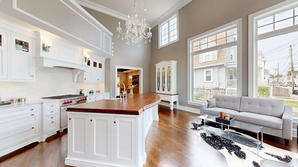 Chandelier, Interior, Kitchen, Living room, Recessed Lighting, Wood Texture Flooring