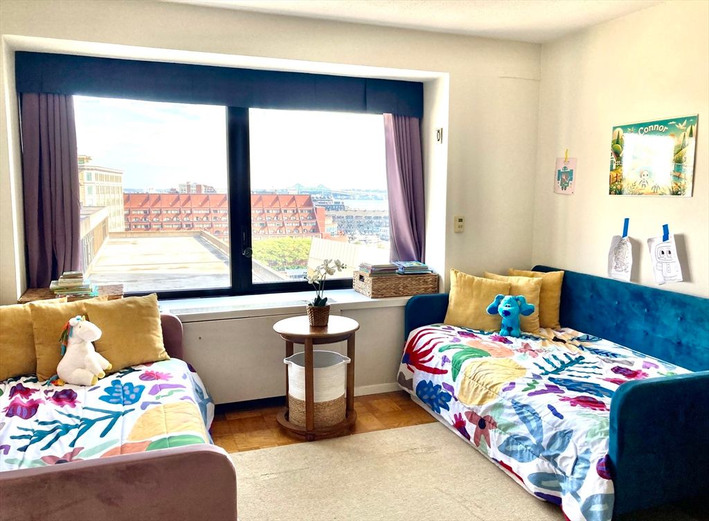 Bedroom, Interior, Water
