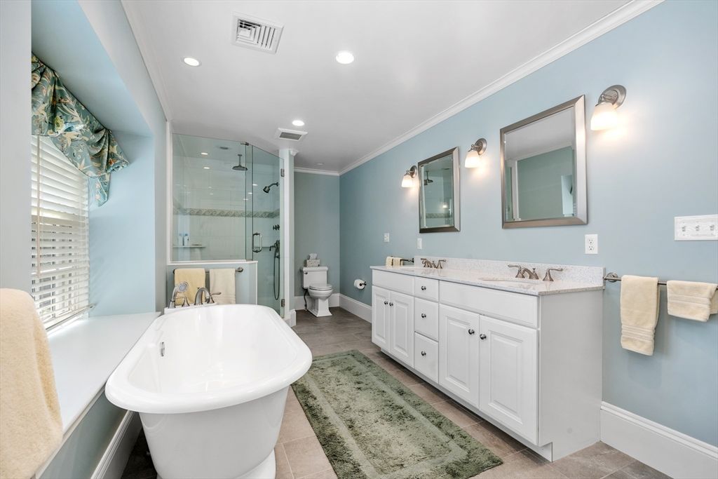 Bathroom, Dual Sink Vanities, Free Standing Baths, Glass Shower, Interior, Recessed Lighting