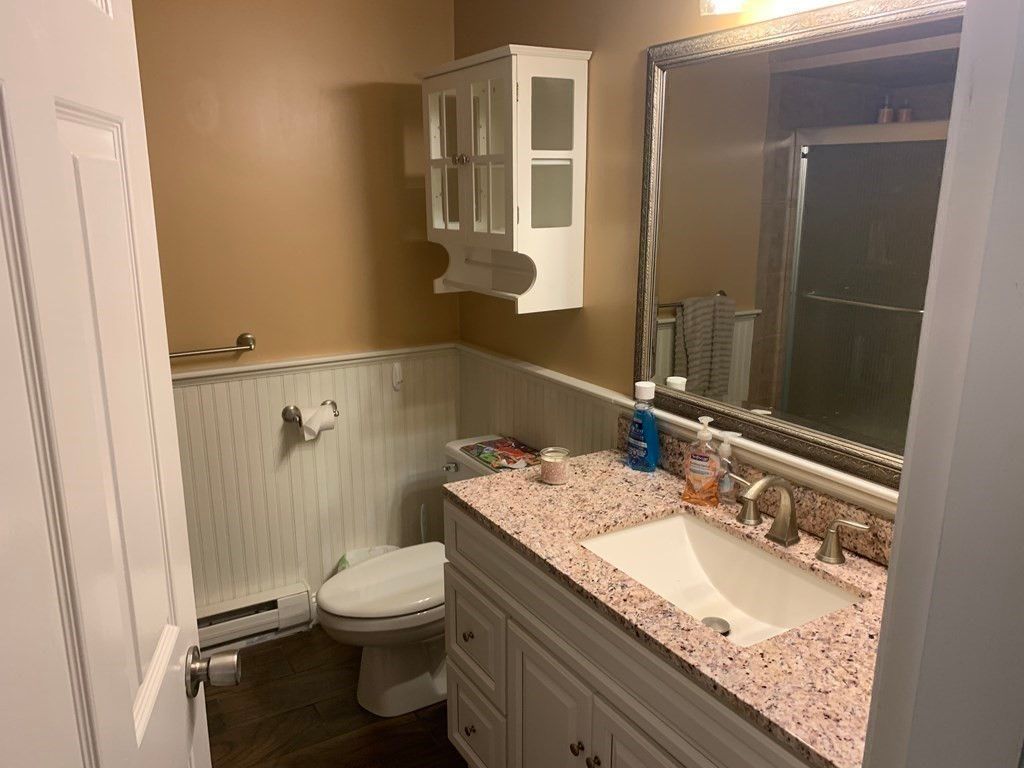 Bathroom, Interior, Wood Texture Flooring