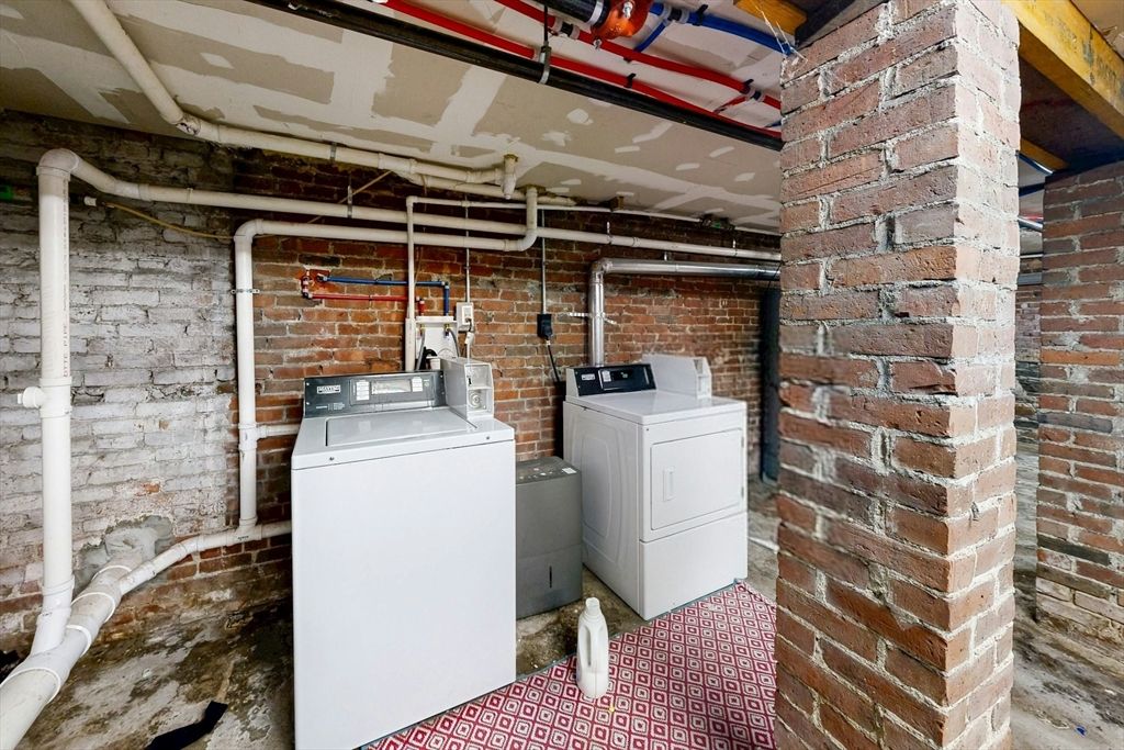 Interior, Stone Walls, Washer