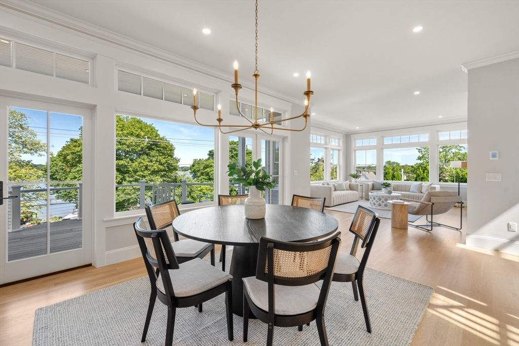 Chandelier, Dining room, Interior, Living room, Recessed Lighting, Wood Texture Flooring