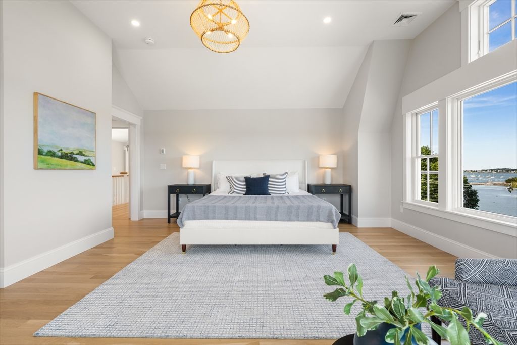 Bedroom, Interior, Recessed Lighting, Water, Wood Texture Flooring