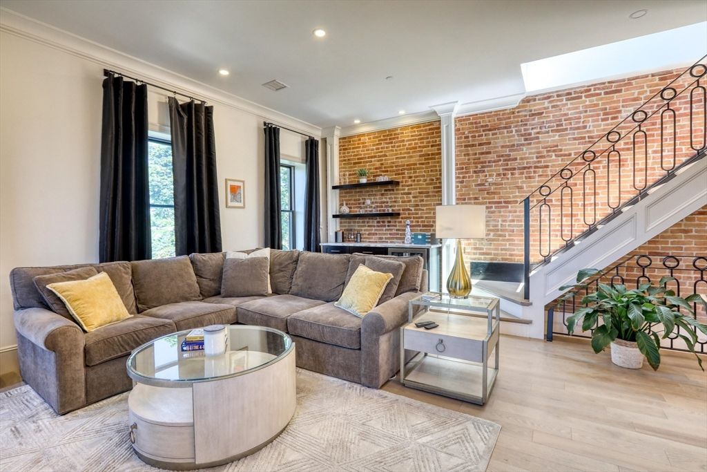 Interior, Living room, Recessed Lighting, Stone Walls, Wood Texture Flooring
