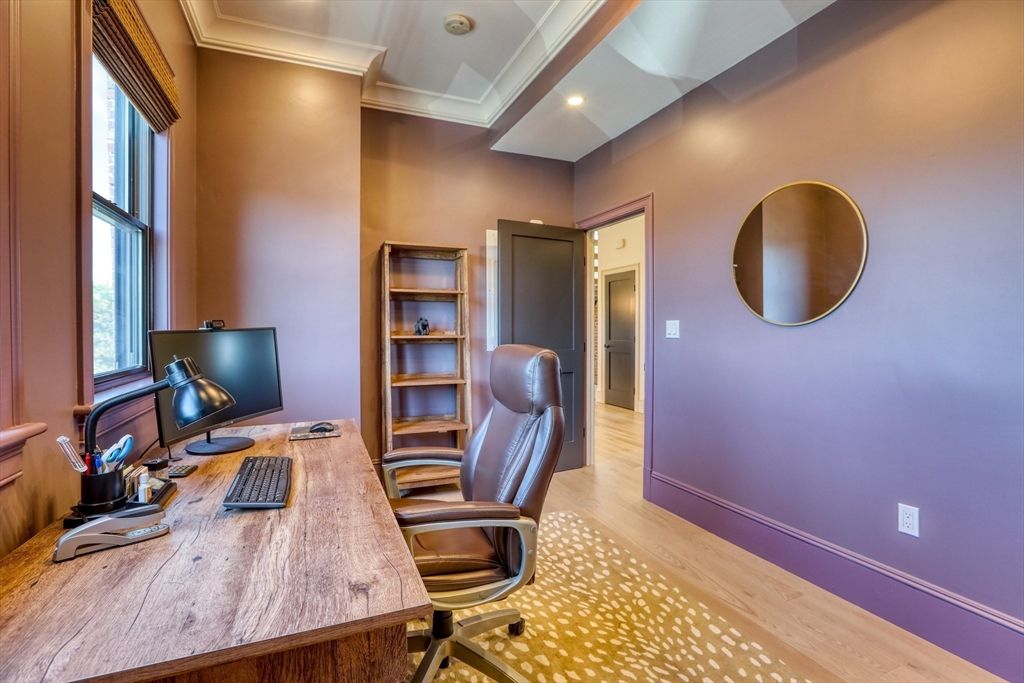 Home Office, Interior, Recessed Lighting, Wood Texture Flooring
