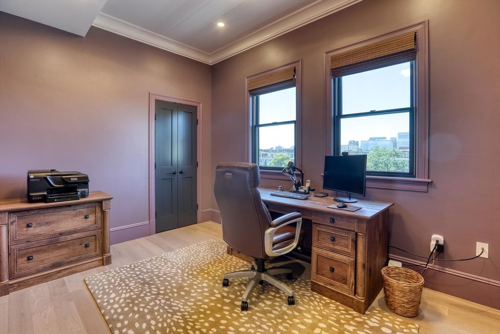 Home Office, Interior, Recessed Lighting, Wood Texture Flooring