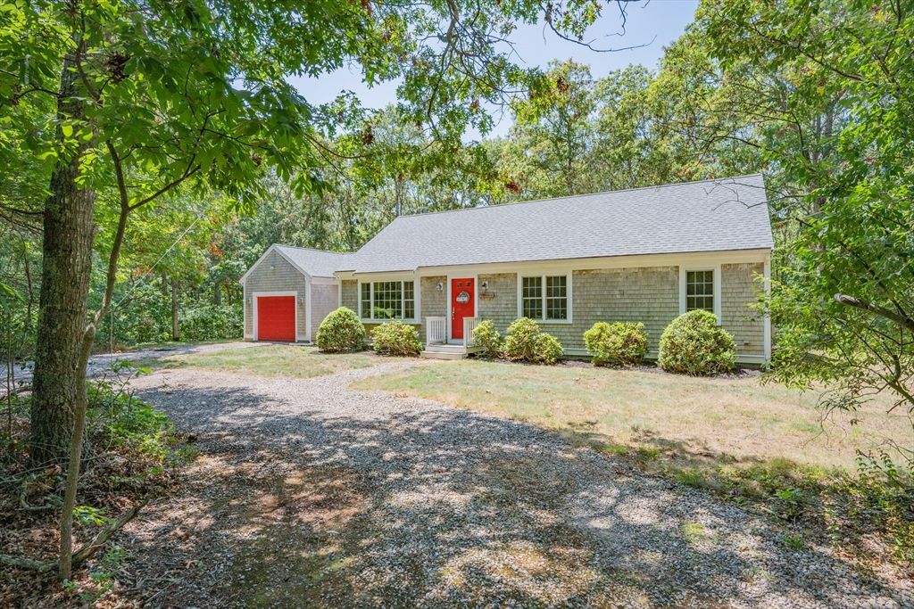 Backyard, Detached Garage, Exterior, Facade, Cape Cod
