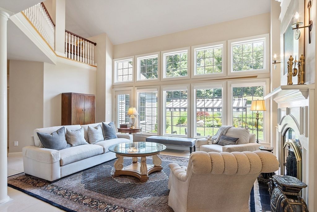 Fireplace, Interior, Living room