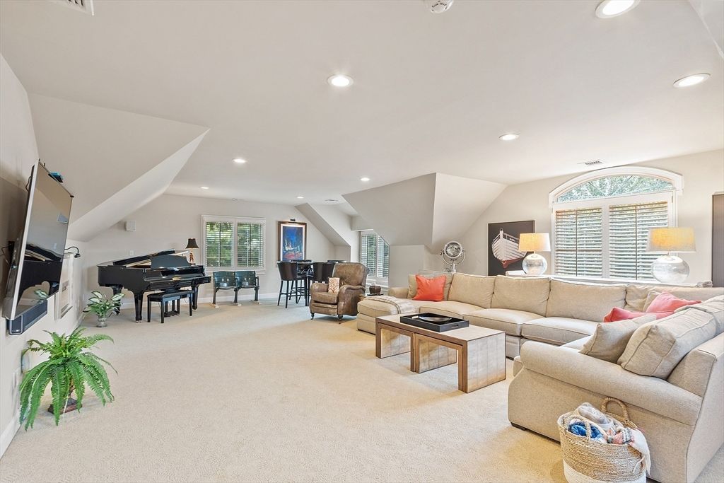 Interior, Living room, Piano, Recessed Lighting