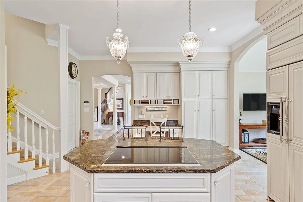 Interior, Kitchen, Pendant Lights, Recessed Lighting