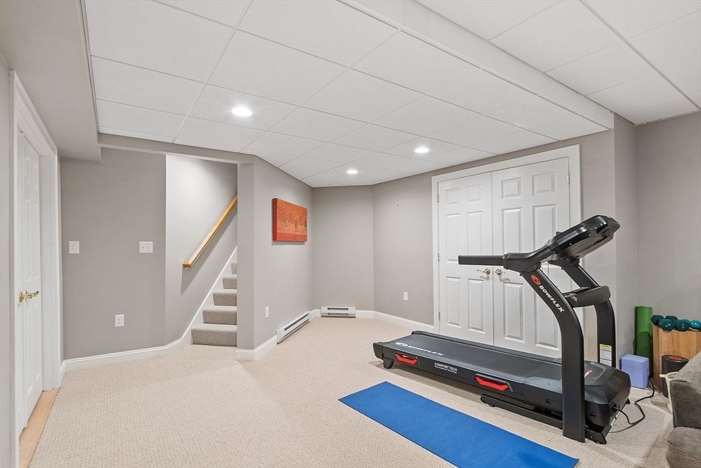 Fitness Equipment, Interior, Recessed Lighting