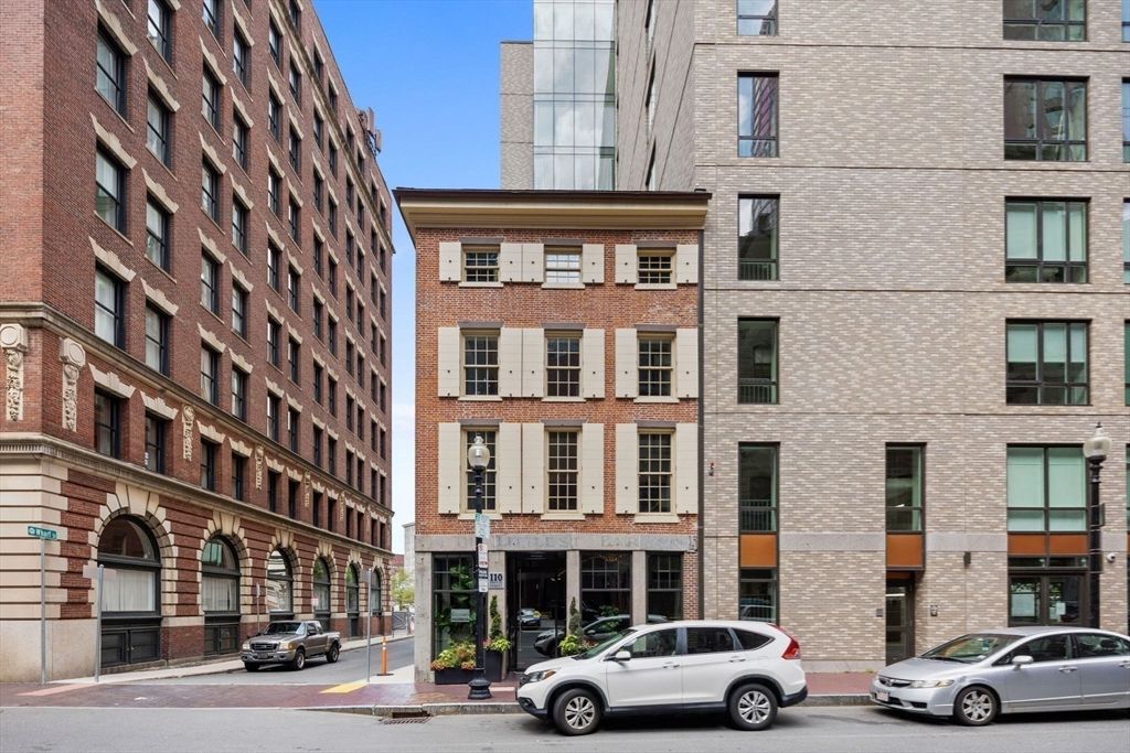 Exterior, Facade, Brick Facade, Condo Building
