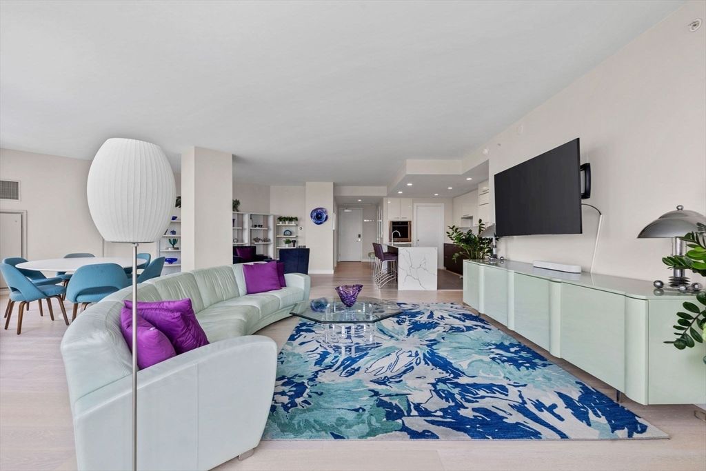 Dining room, Interior, Living room, Recessed Lighting