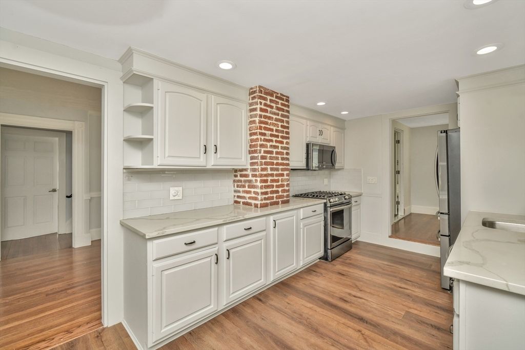 Interior, Kitchen, Recessed Lighting, Stainless Steel Appliances, Wood Texture Flooring