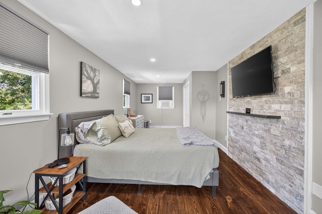 Bedroom, Interior, Recessed Lighting, Stone Walls, Wood Texture Flooring