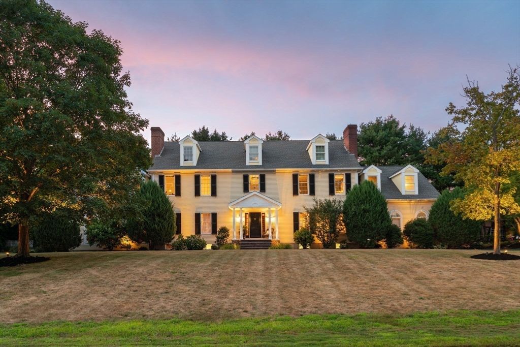 Attached, Exterior, Facade, Georgian