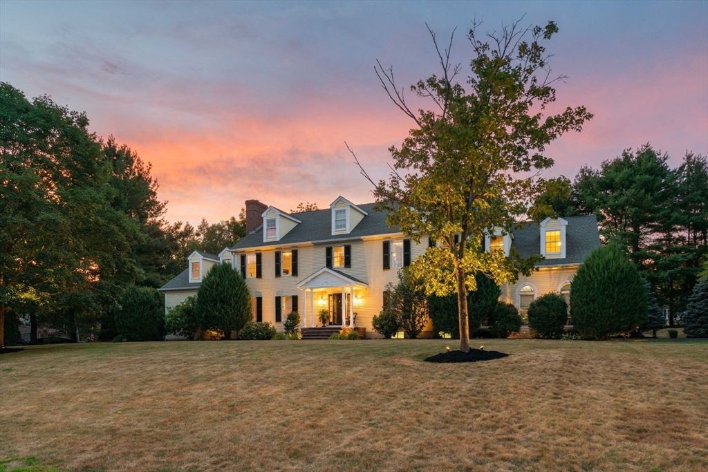 Backyard, Exterior, Facade, Georgian