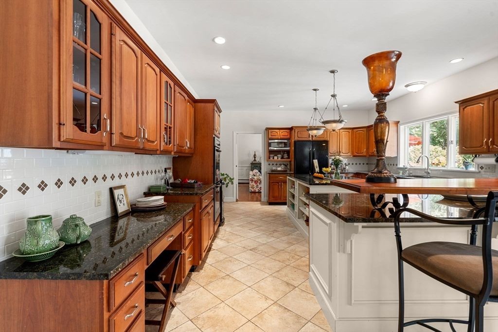 Interior, Kitchen, Pendant Lights, Recessed Lighting