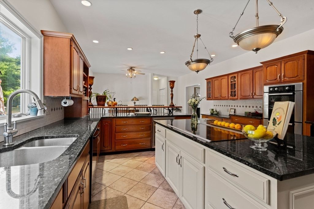 Interior, Kitchen, Pendant Lights, Recessed Lighting