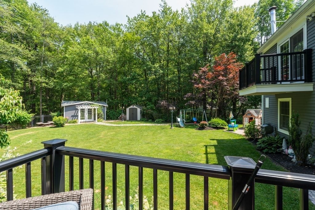 Backyard, Exterior, Playground